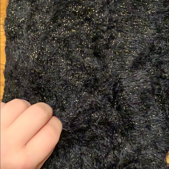 Sweater - Picture 2 of 3